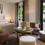 Pershing Hall 5* Parigi
