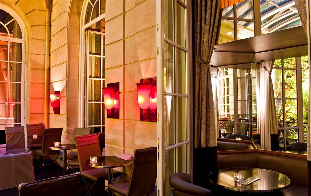 Hotel Pershing Hall Paris