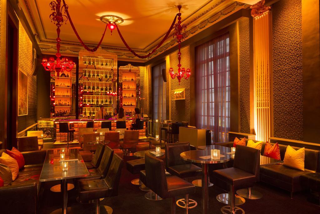 Pershing Hall 5* Paris