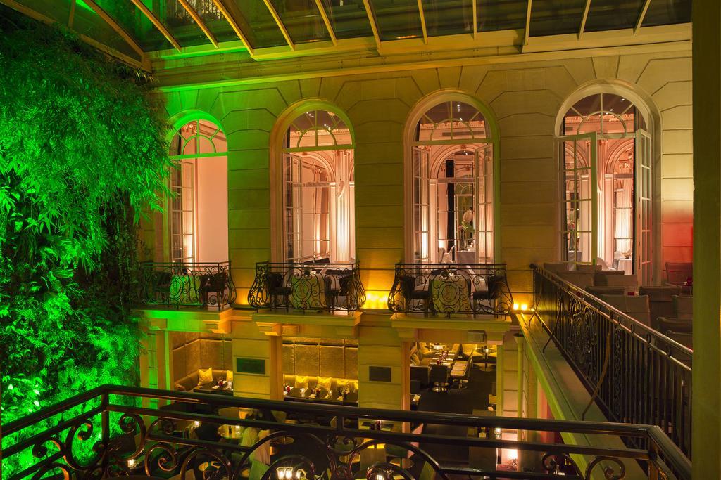 Hotel Pershing Hall 5*