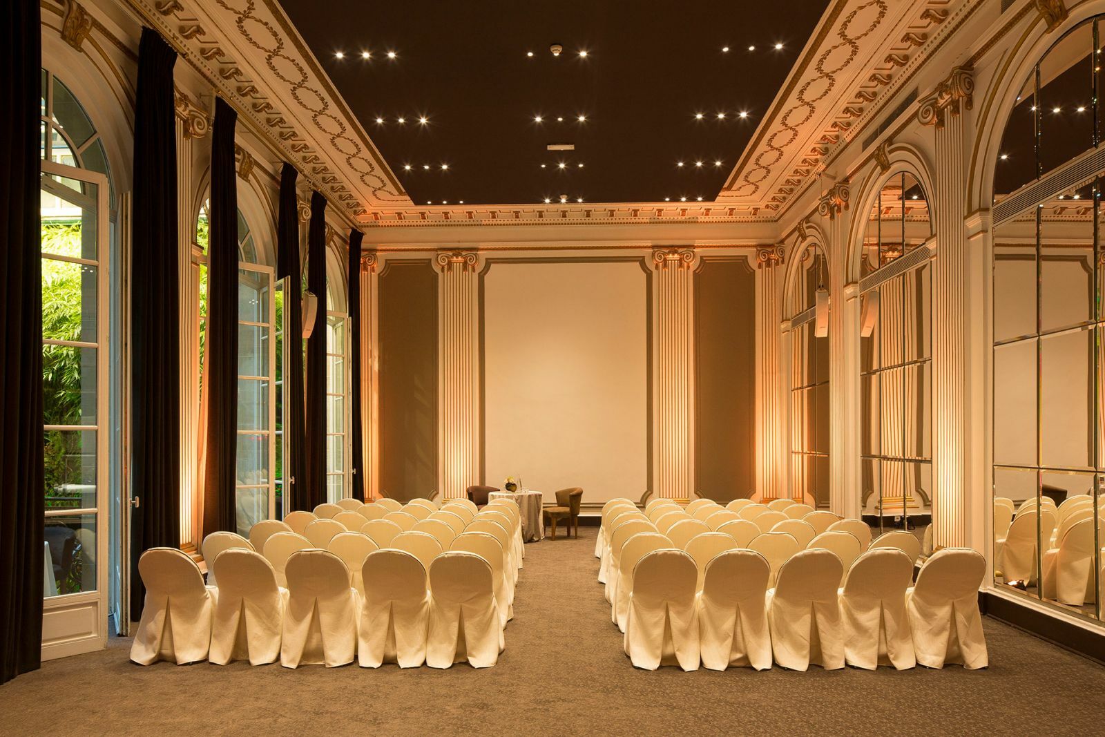 Pershing Hall Hotel 5*